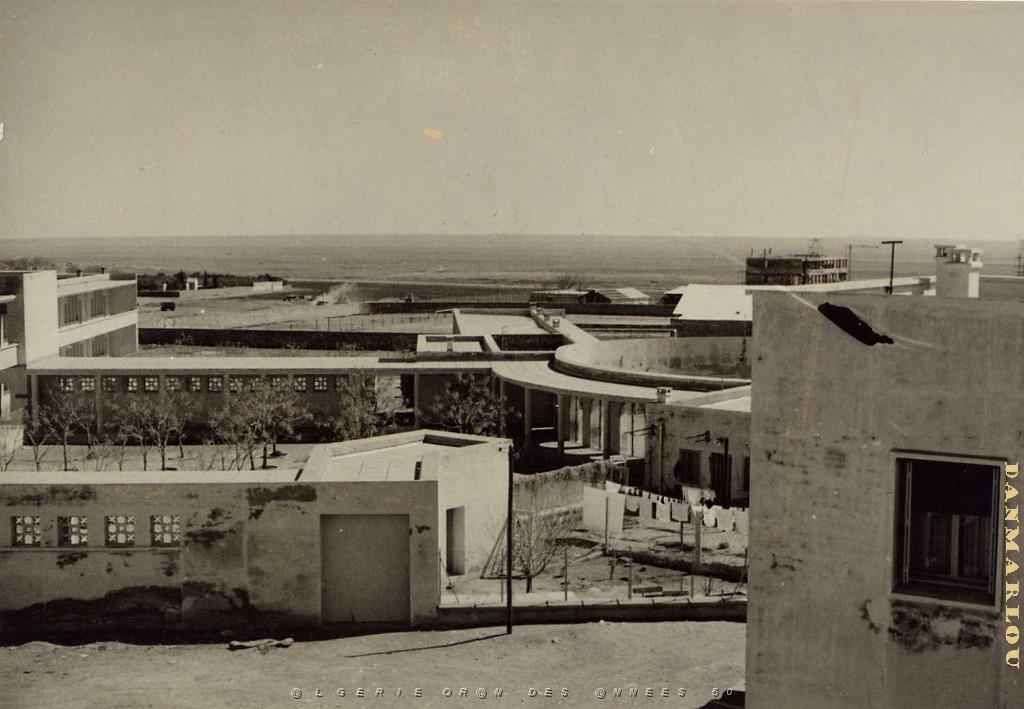 Mecheria Ecole.jpg